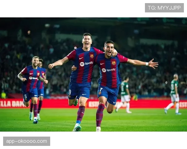 法兰克福vs巴萨欧冠轮换，联赛客场战力受考验