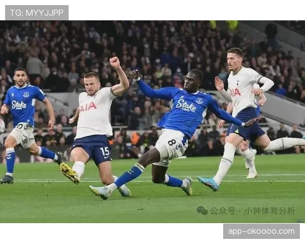 博德闪耀前锋霍格两分钟内梅开二度,曼城客场陷入被动 博德闪耀前锋霍格两分钟内梅开二度,曼城客场陷入被动