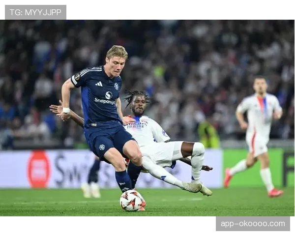 半场战报：切尔西1-1热刺，双方门将均贡献关键扑救